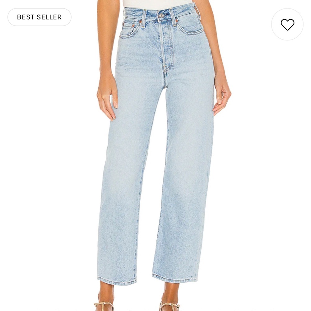 Levi’s Ribcage Straight Ankle Jean in Size 26 New with Tags
